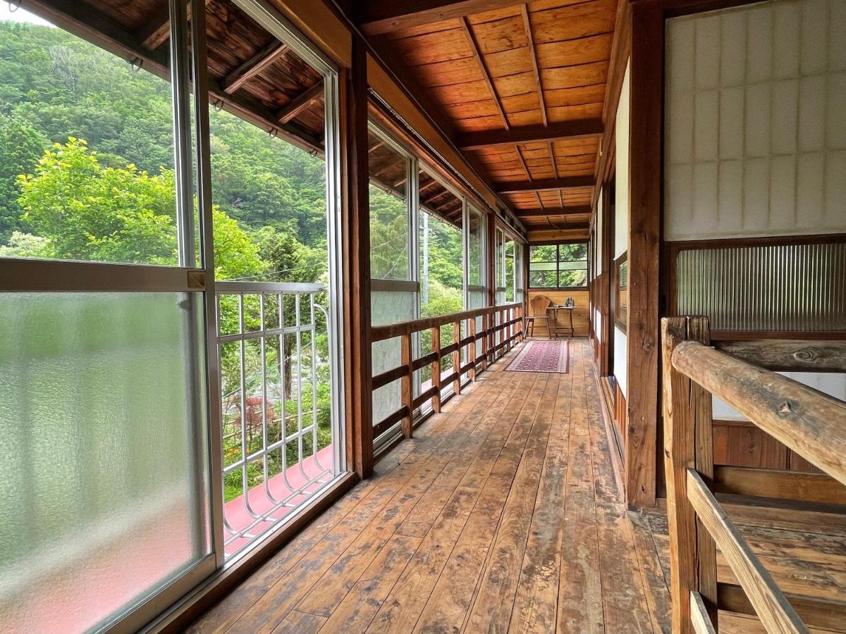 Campsite Akiu Canada 鴻の巣温泉 2*