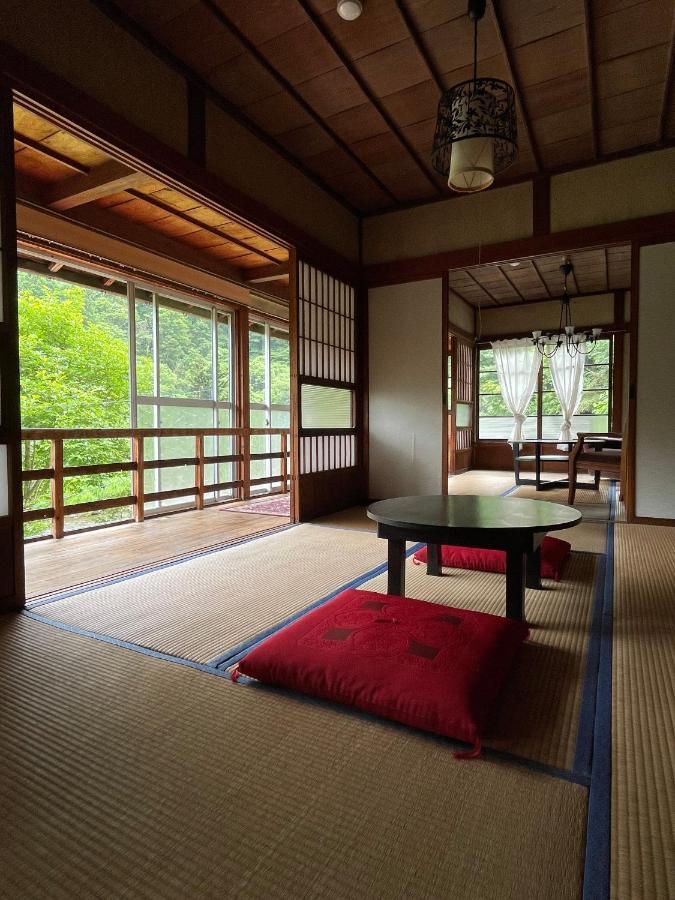 Campsite Akiu Canada 鴻の巣温泉