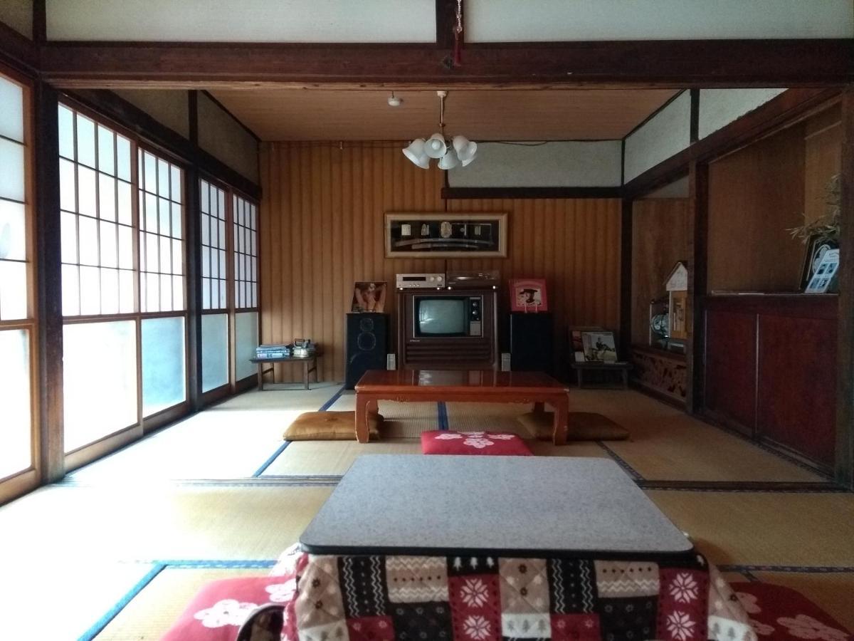 Campsite Akiu Canada 鴻の巣温泉 2*